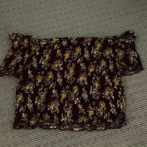 Floral Off-the-shoulder top